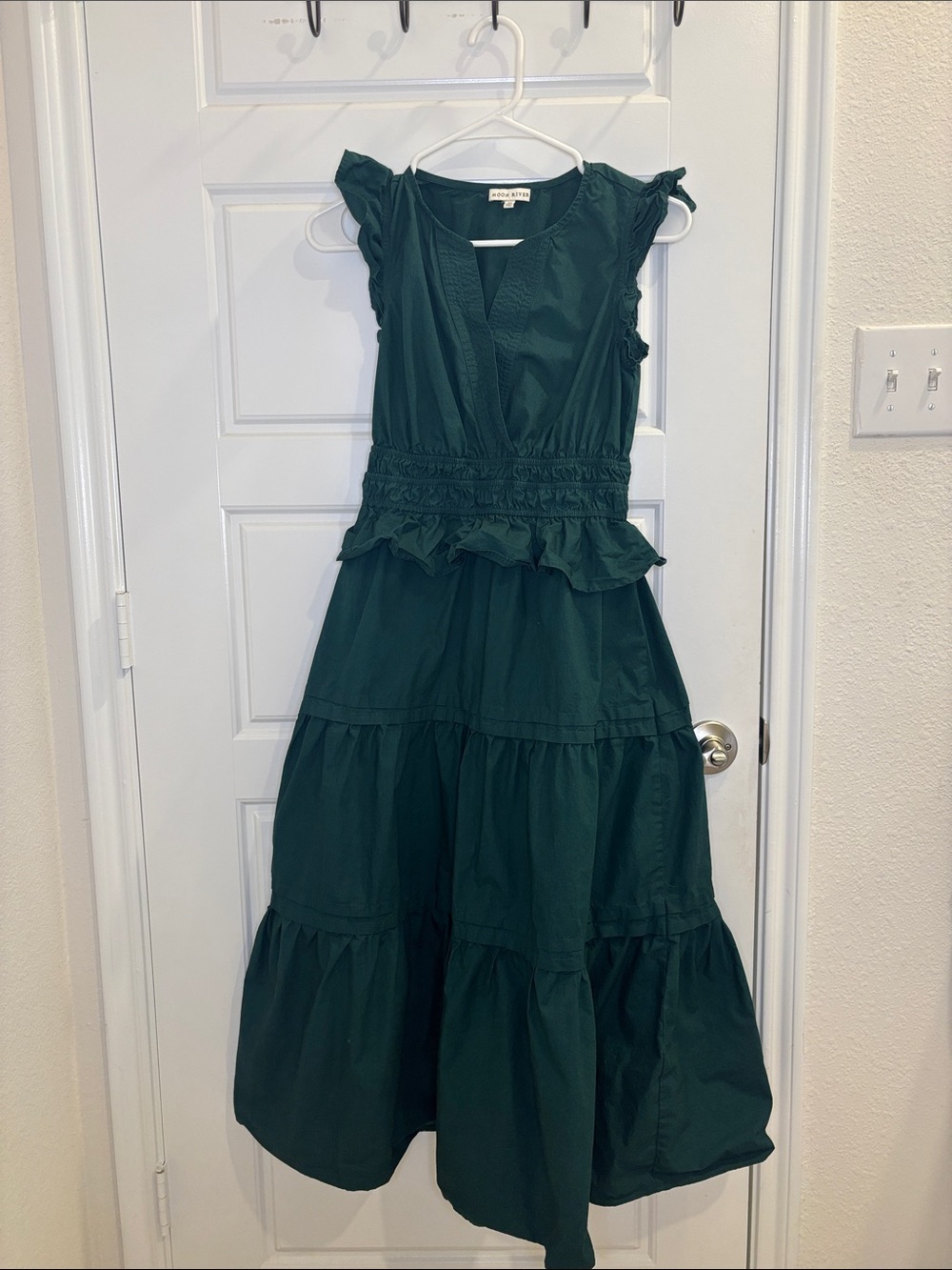Moon River XS Green Ruffle Tiered Cotton Maxi Dress